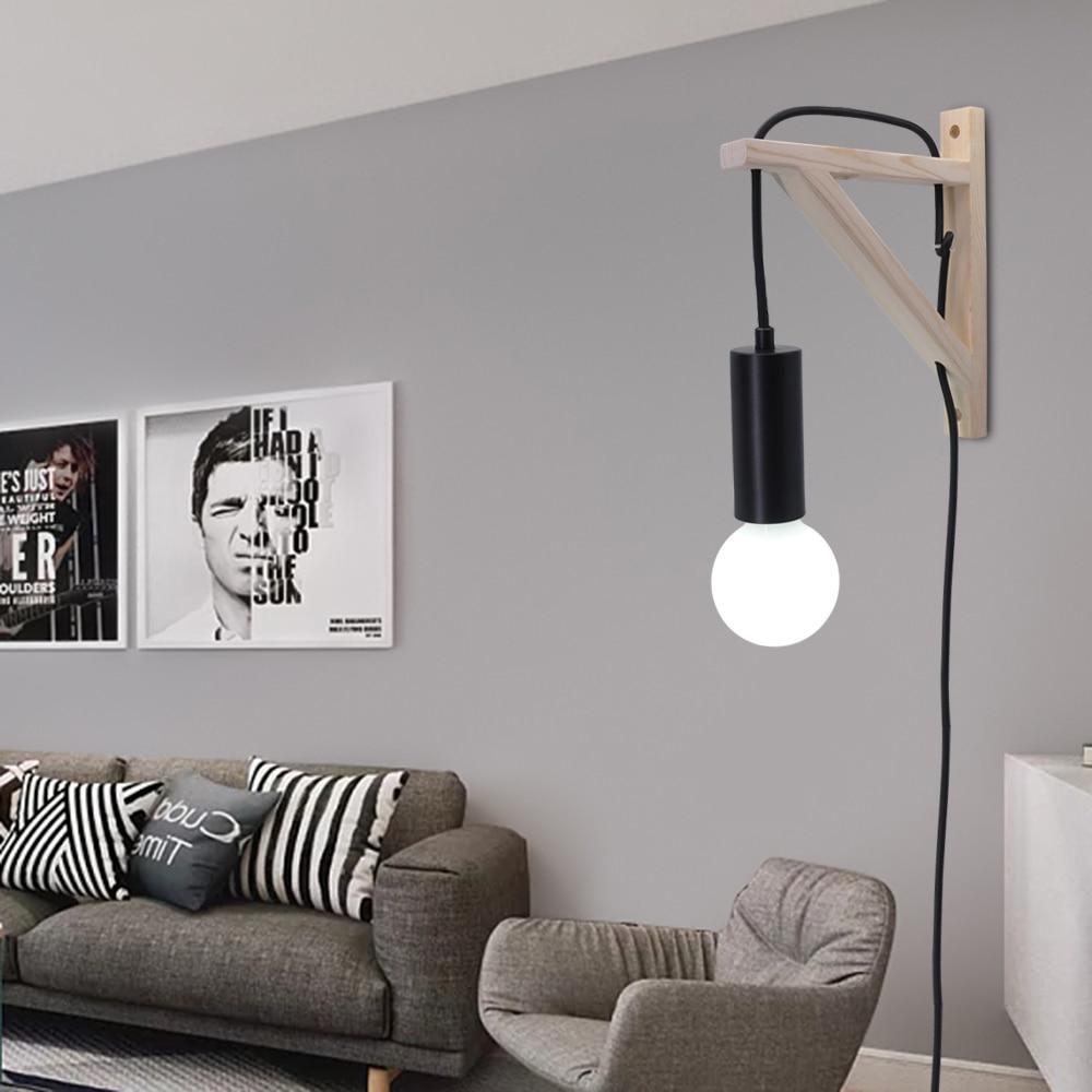 Pesaro Wall Lamp – Minimalist Matte Black Design