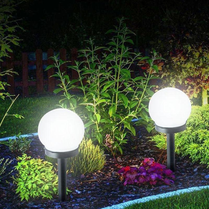 Mikon Outdoor Lantern – Modern Weather-Resistant Metal Design