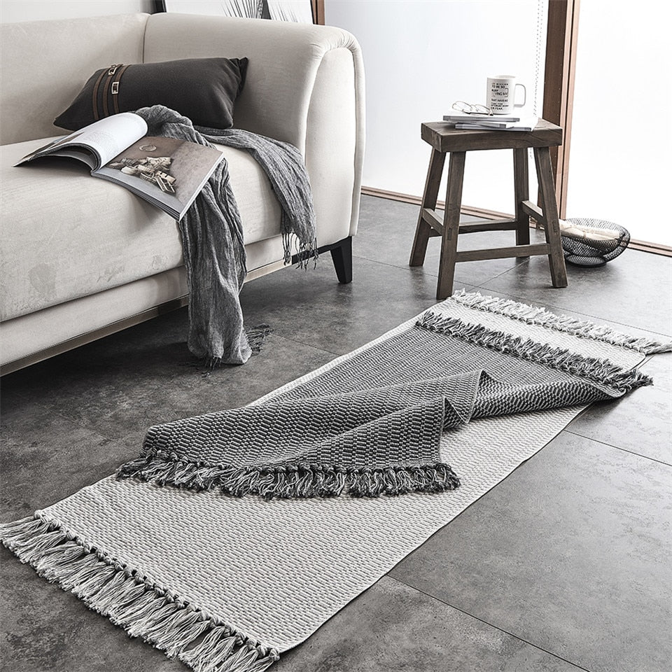 Neat Nordic Carpet – Modern Handwoven Cotton Geometric Design