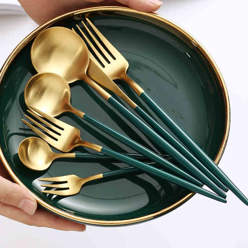 Viterbo Serving Platter – Artisan Glazed Ceramic