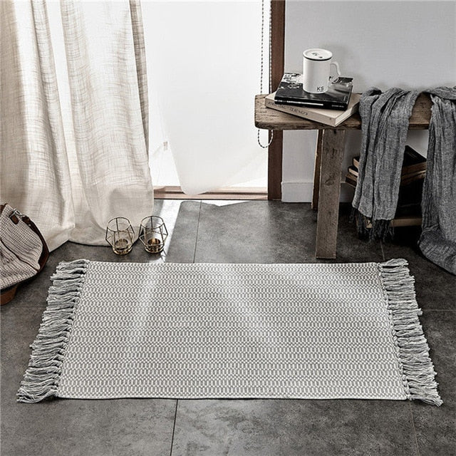 Neat Nordic Carpet – Modern Handwoven Cotton Geometric Design