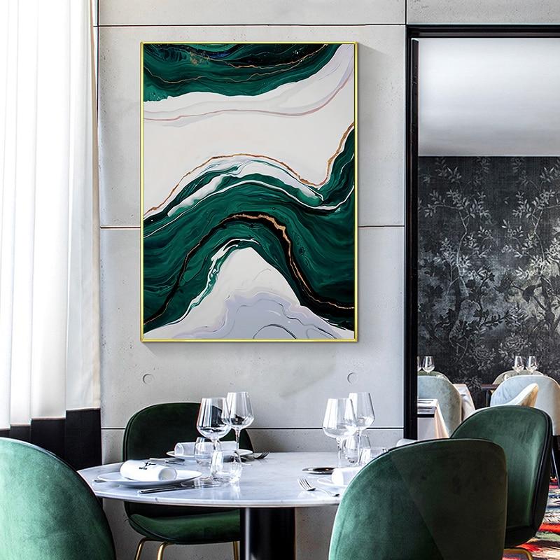 Green Wave Canvas – Modern Abstract Art with Eco-Friendly Materials