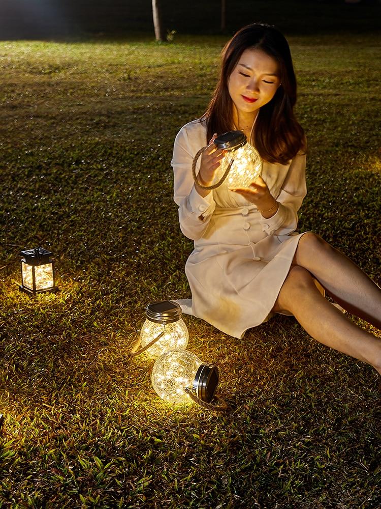 Vicenza Solar Lights – Modern Decorative LED Outdoor Lantern