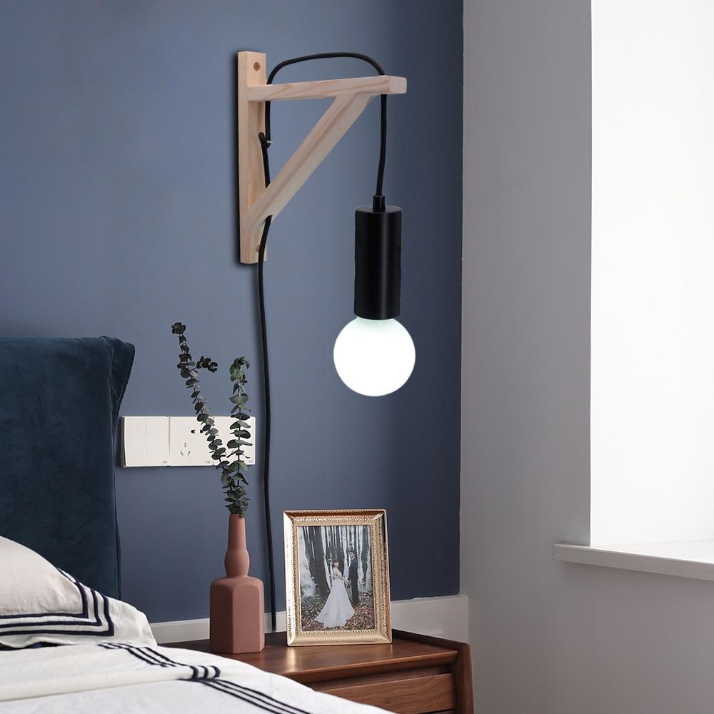 Pesaro Wall Lamp – Minimalist Matte Black Design