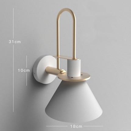 Lecce Wall Sconce – Elegant Dimmable Brass Design