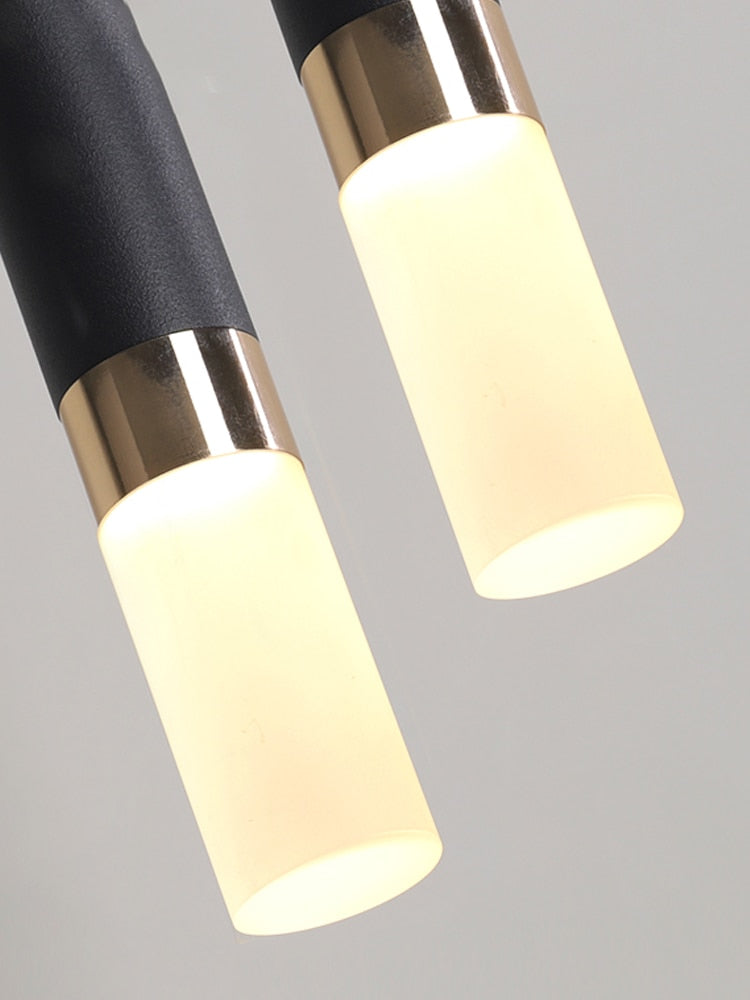 Rennes Floor Lamp – Dimmable Matte Black Elegance