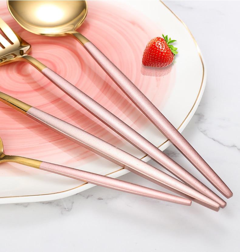 Agrigento Towel Set – Modern Cotton Textured Design