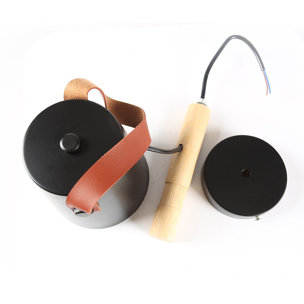 Monaco Wall Lamp – Handcrafted Brass Elegance with Soft Ambient Glow